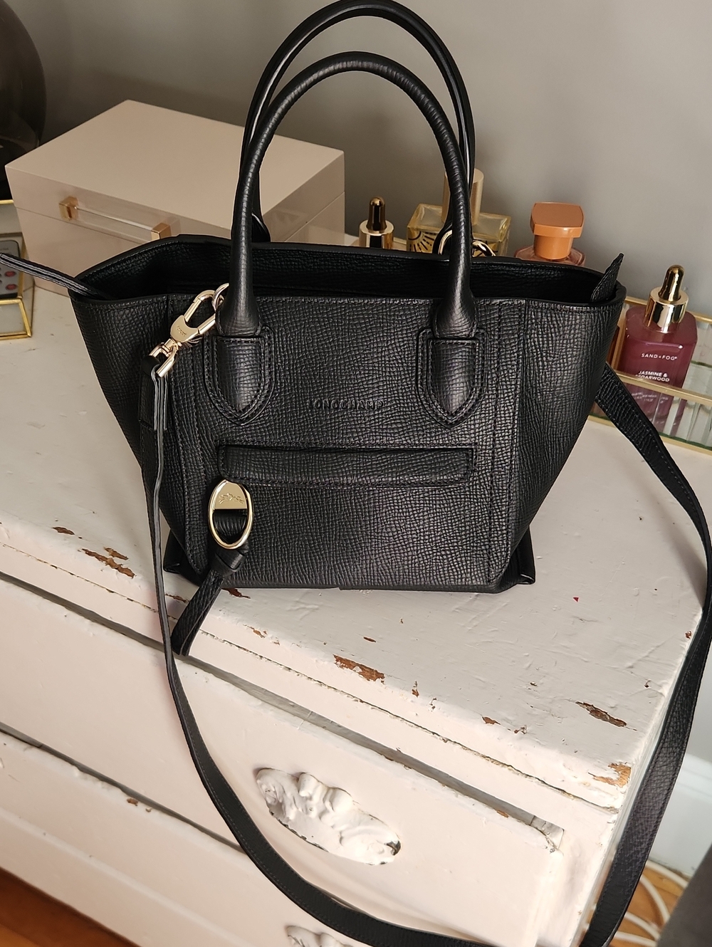 Longchamp  Mailbox Mini Black Textured Leather  with Gold Hardware